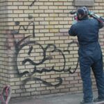 Intensywny środek do usuwania graffiti